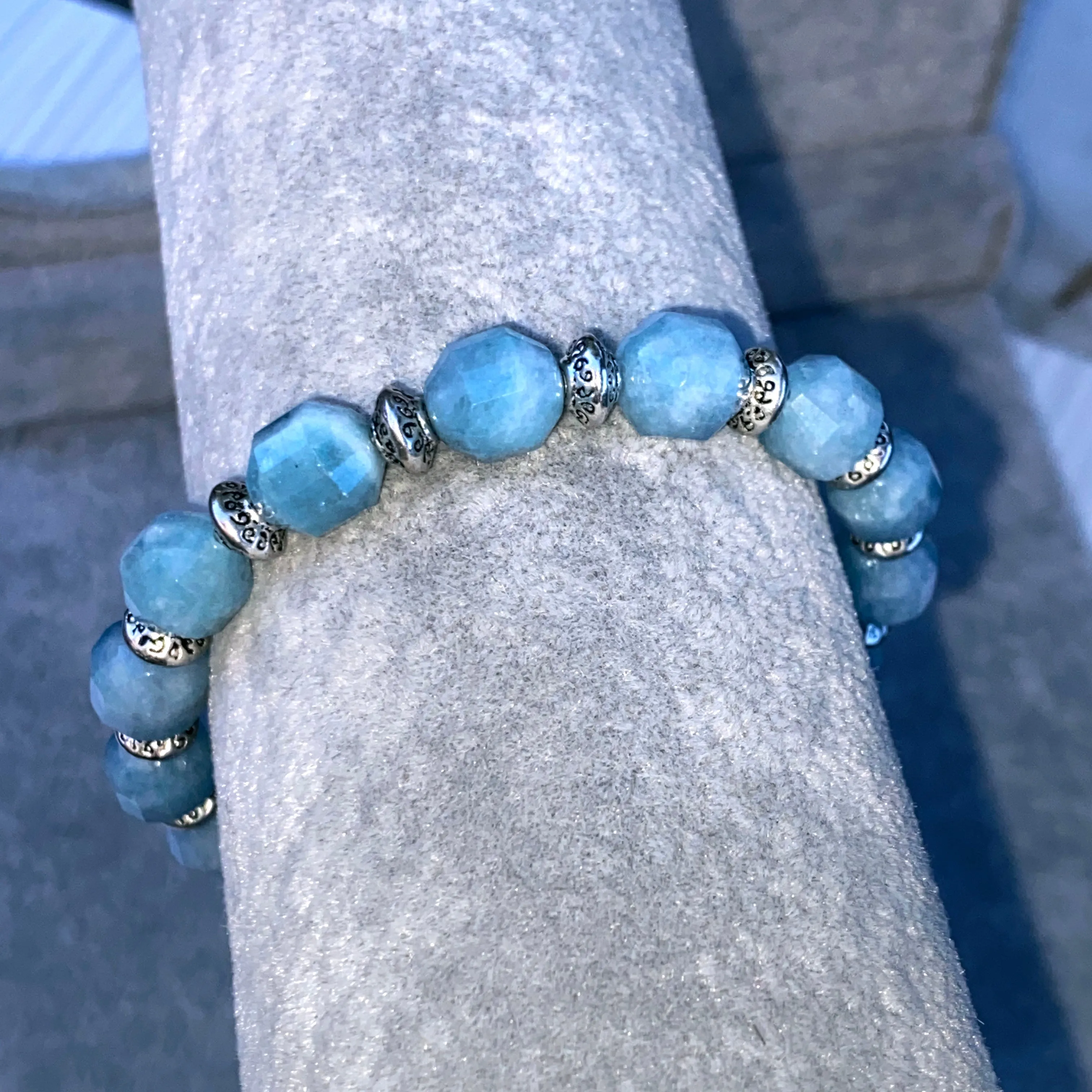 Aquamarine gemstone stretch Bracelet