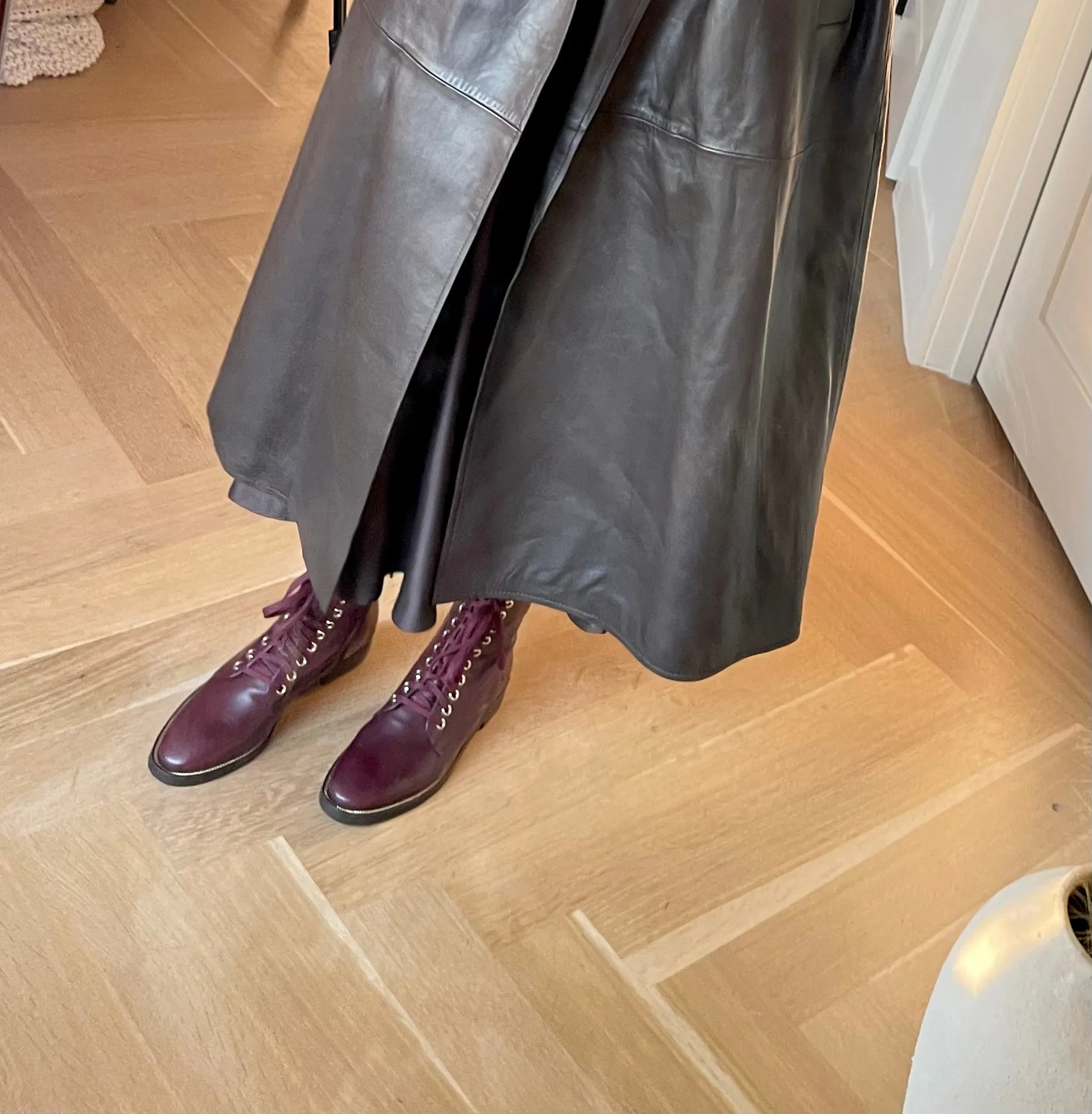 Asti Due - Wine Leather SAMPLE SALE - FINAL SALE