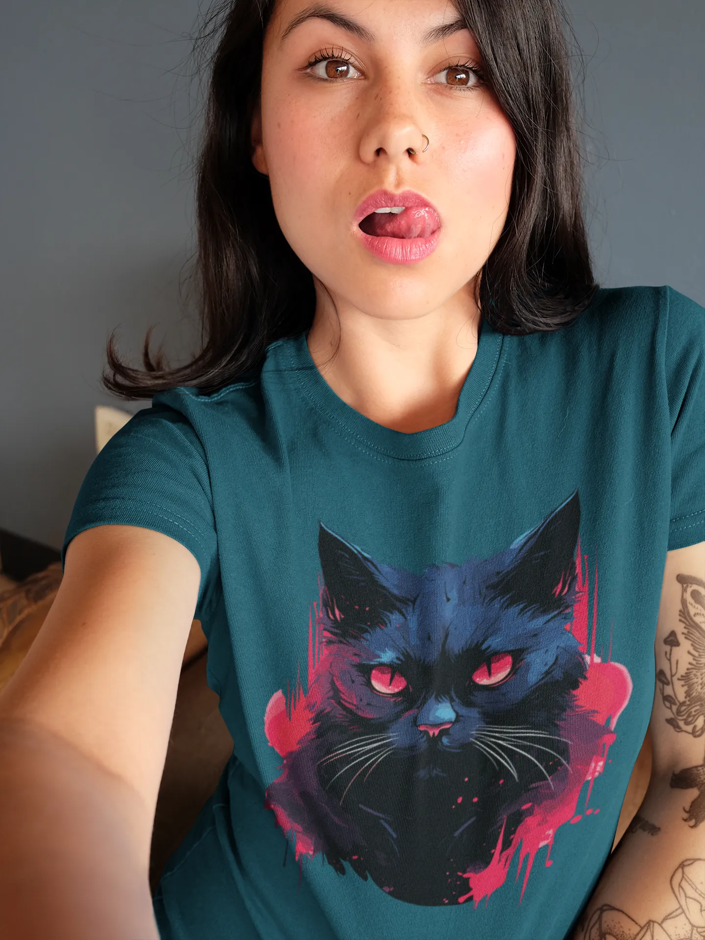 Damen T-Shirt mit Katzenmotiv "Dark Cat"