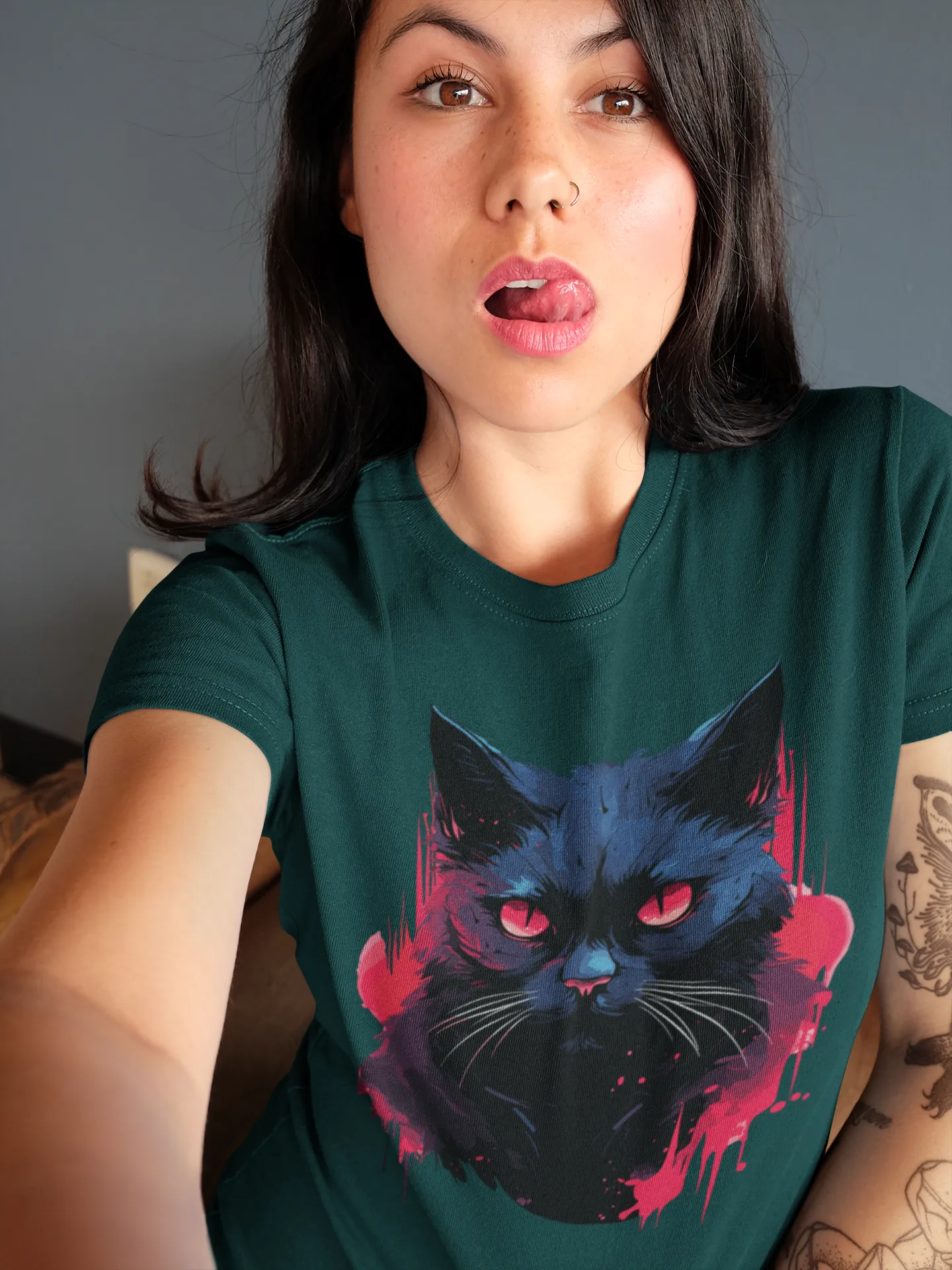 Damen T-Shirt mit Katzenmotiv "Dark Cat"