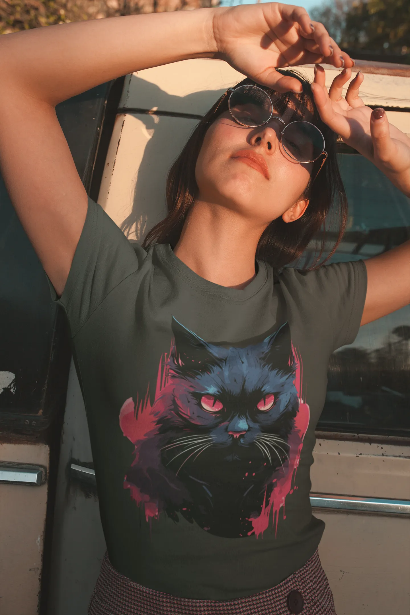 Damen T-Shirt mit Katzenmotiv "Dark Cat"