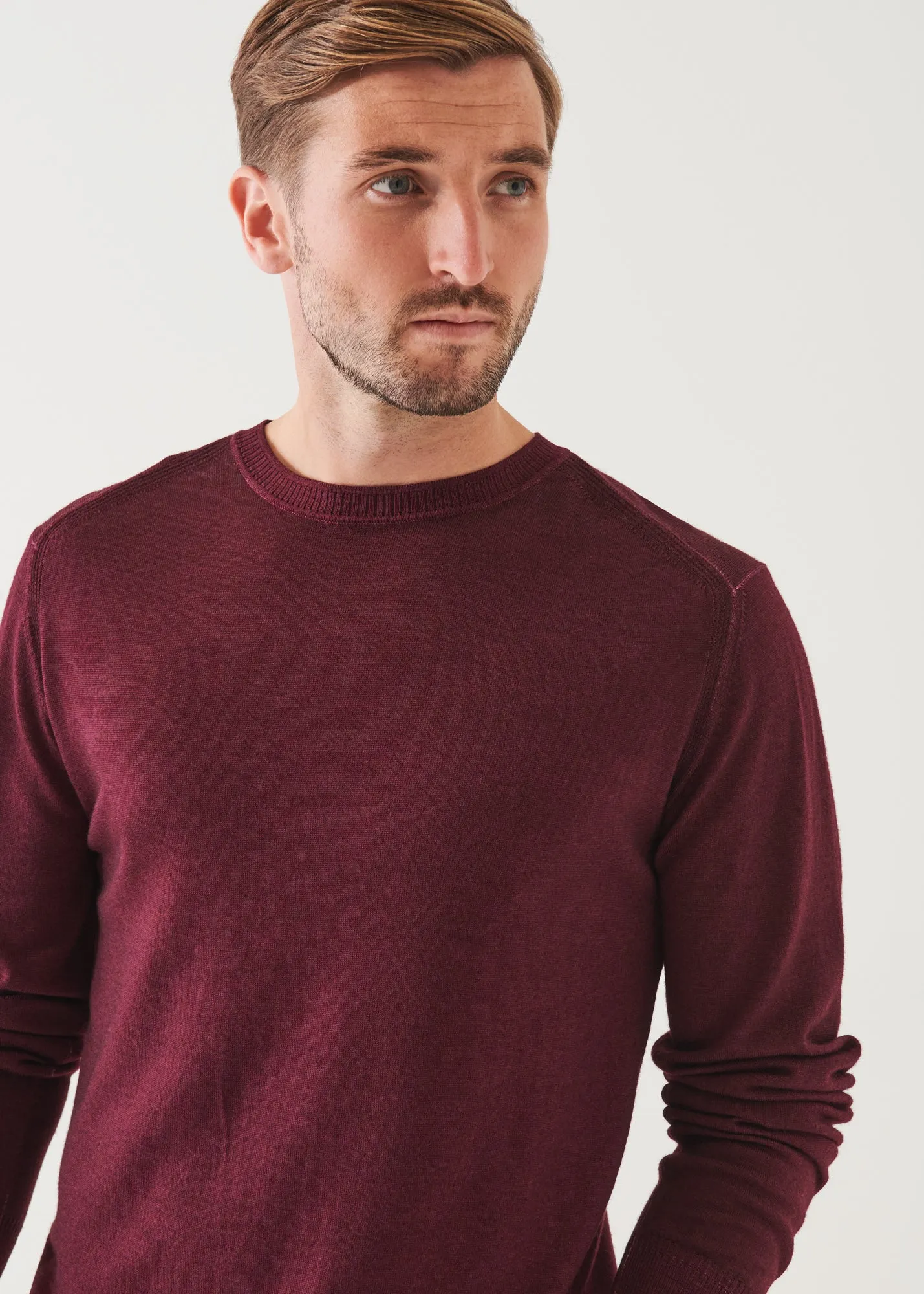 EXTRA-FINE MERINO COLD DYE CREWNECK