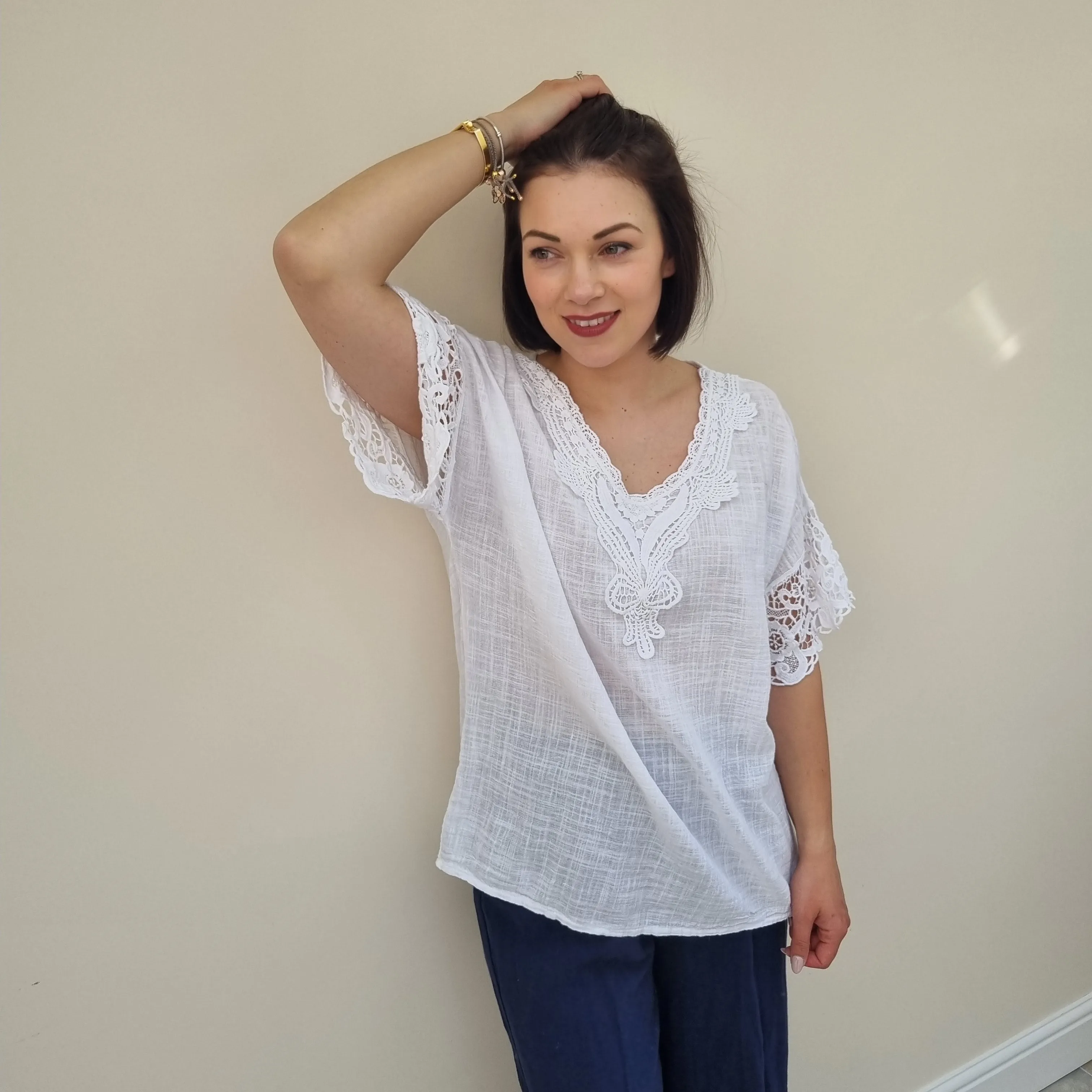 Linen lace sleeve top