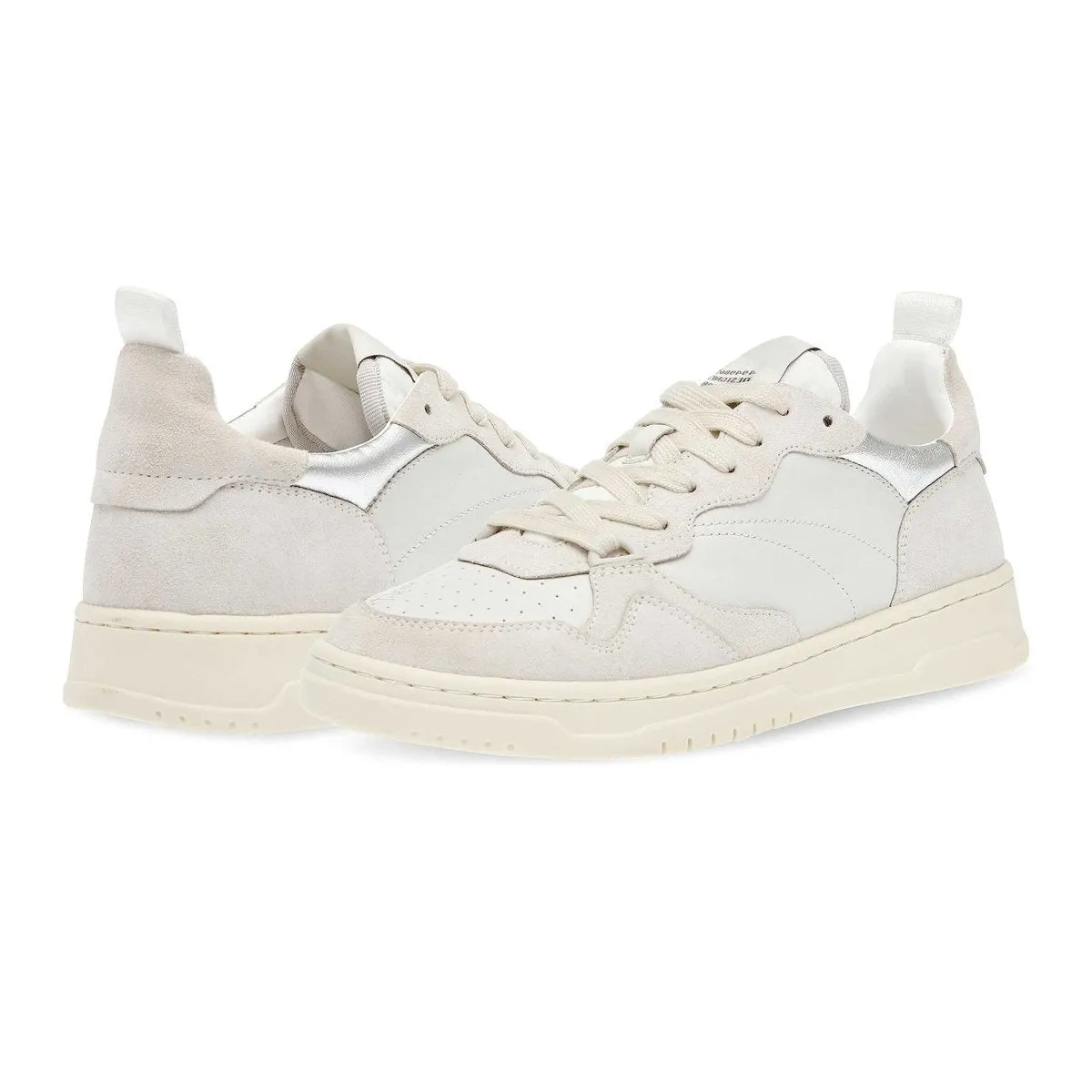 Steve Madden Women's Everlie White Multi