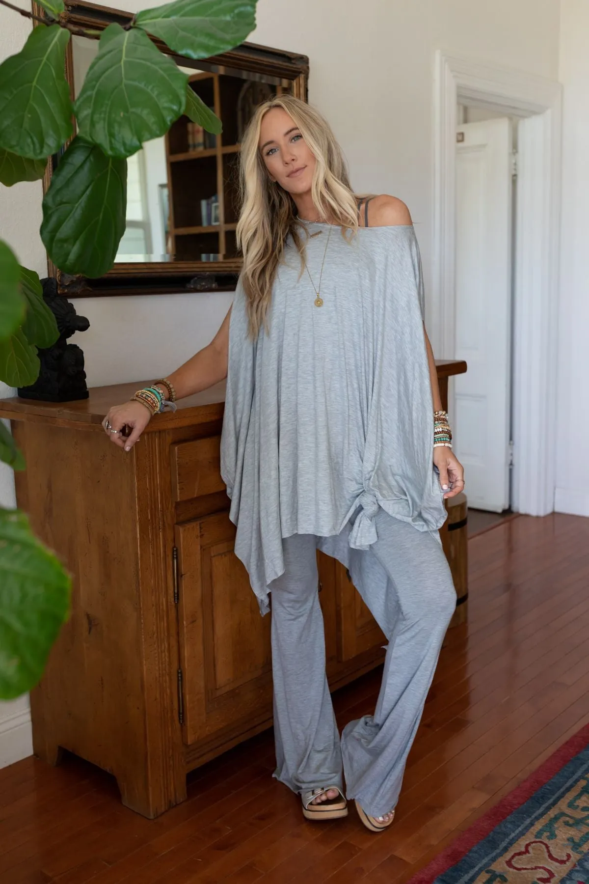 Wren Tunic and Cher Flare Set - Heather Gray